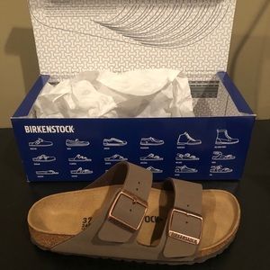 BRAND NEW Birkenstock’s